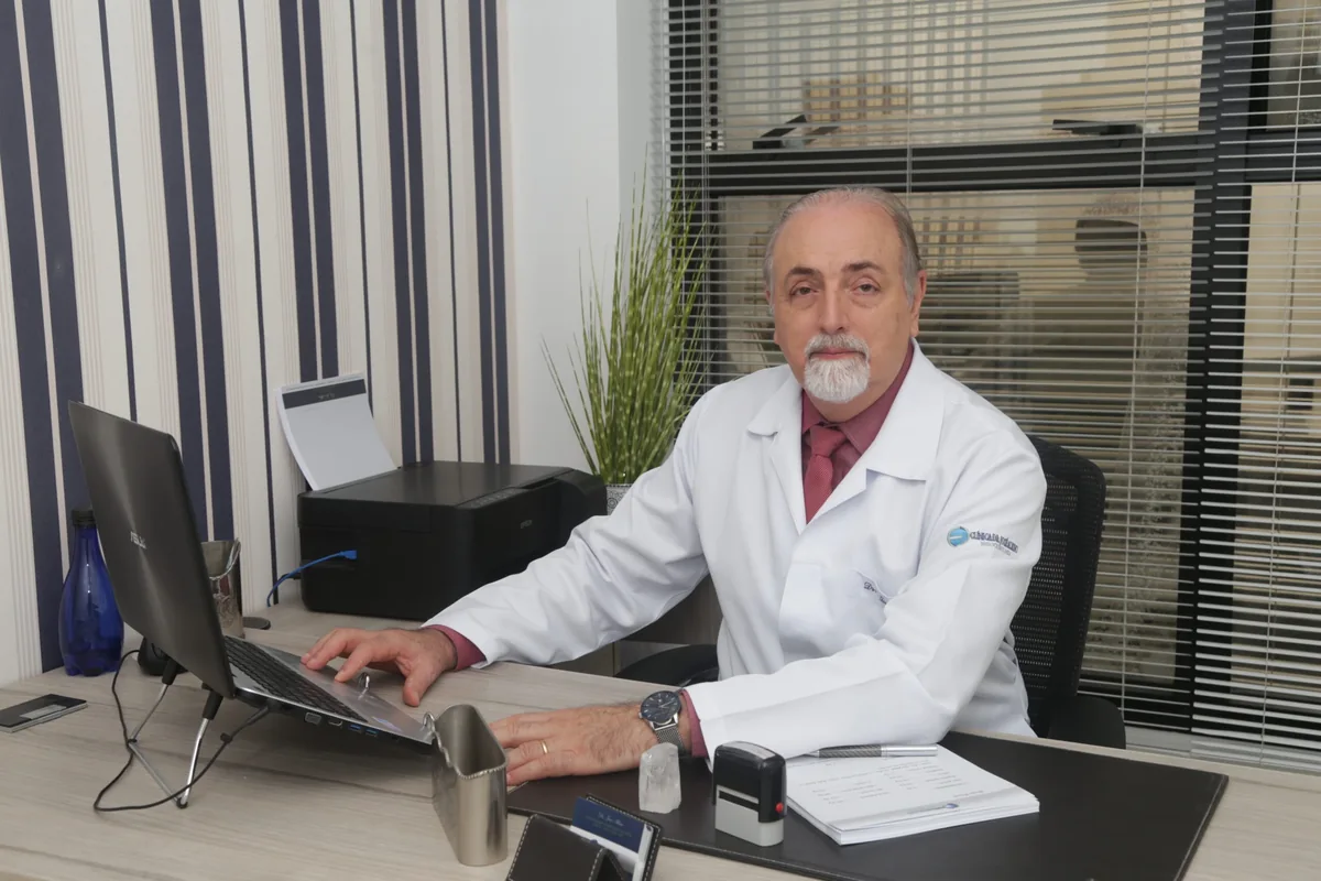 Dr. José Albino, endocrinologista em Florianópolis
